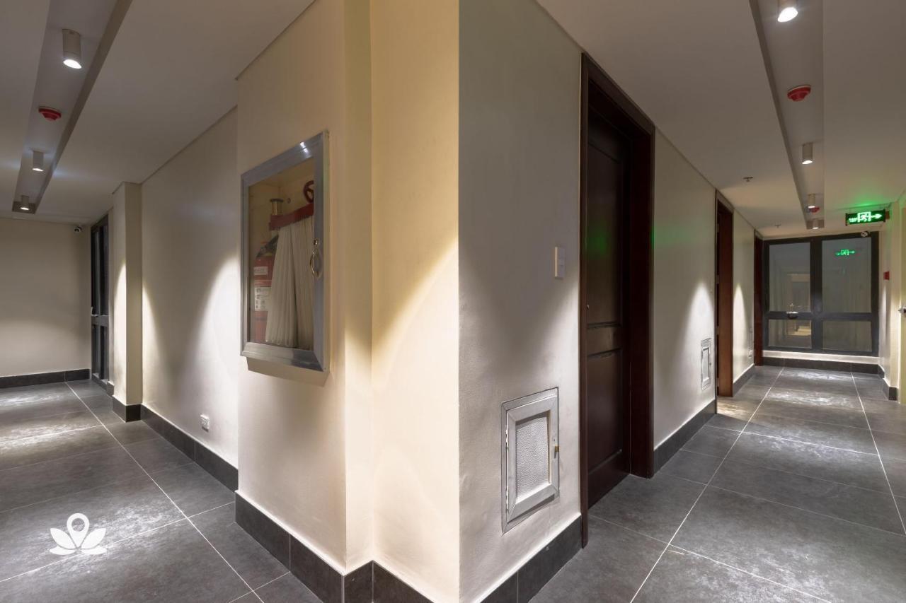 Zen Rooms Marvelle Studios Bgc Manila Exterior photo
