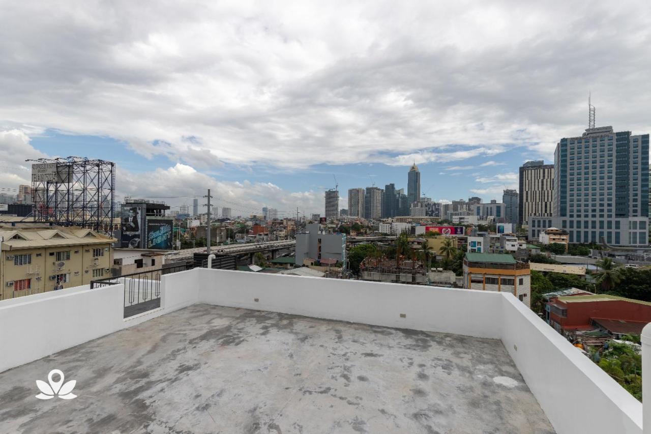 Zen Rooms Marvelle Studios Bgc Manila Exterior photo